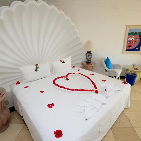 Dolphin Cove Inn Manzanillo Εξωτερικό φωτογραφία