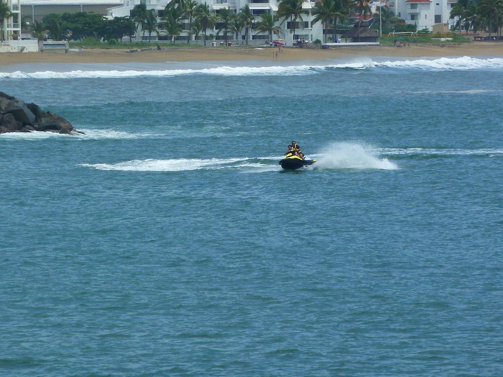 Dolphin Cove Inn Manzanillo Εξωτερικό φωτογραφία