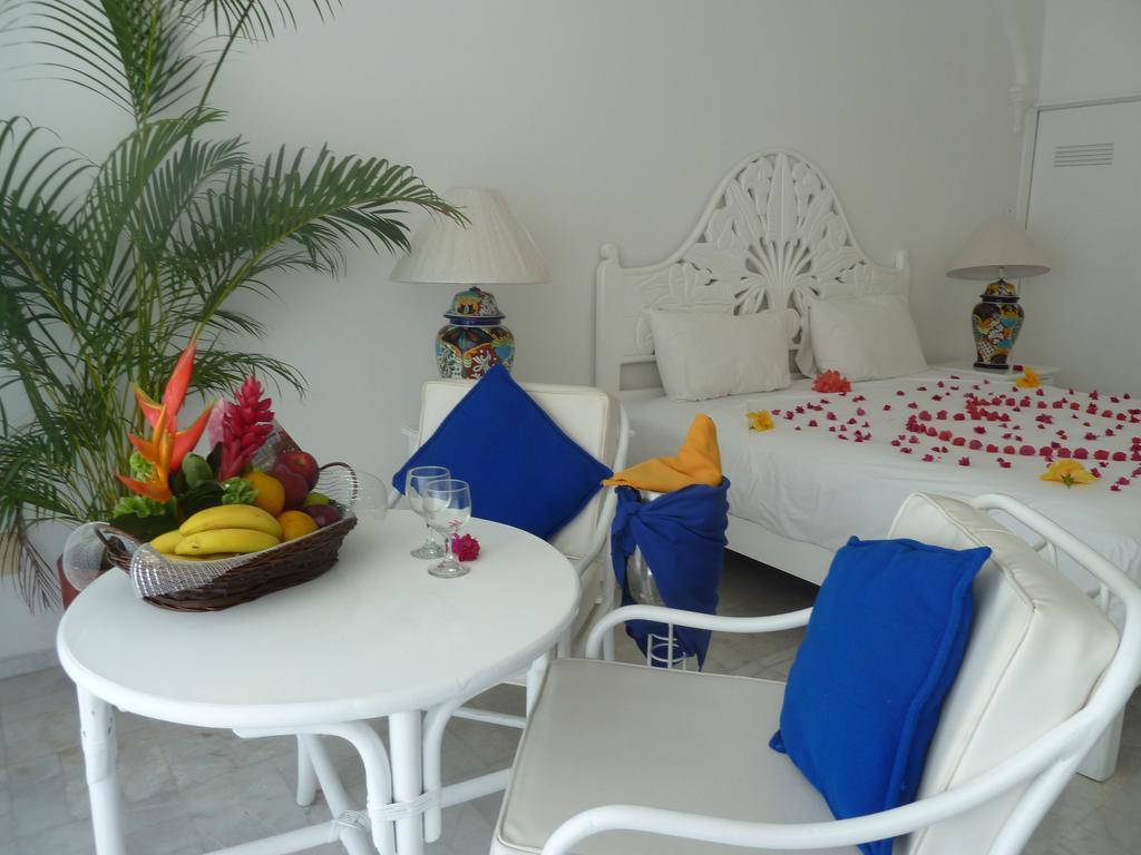 Dolphin Cove Inn Manzanillo Εξωτερικό φωτογραφία
