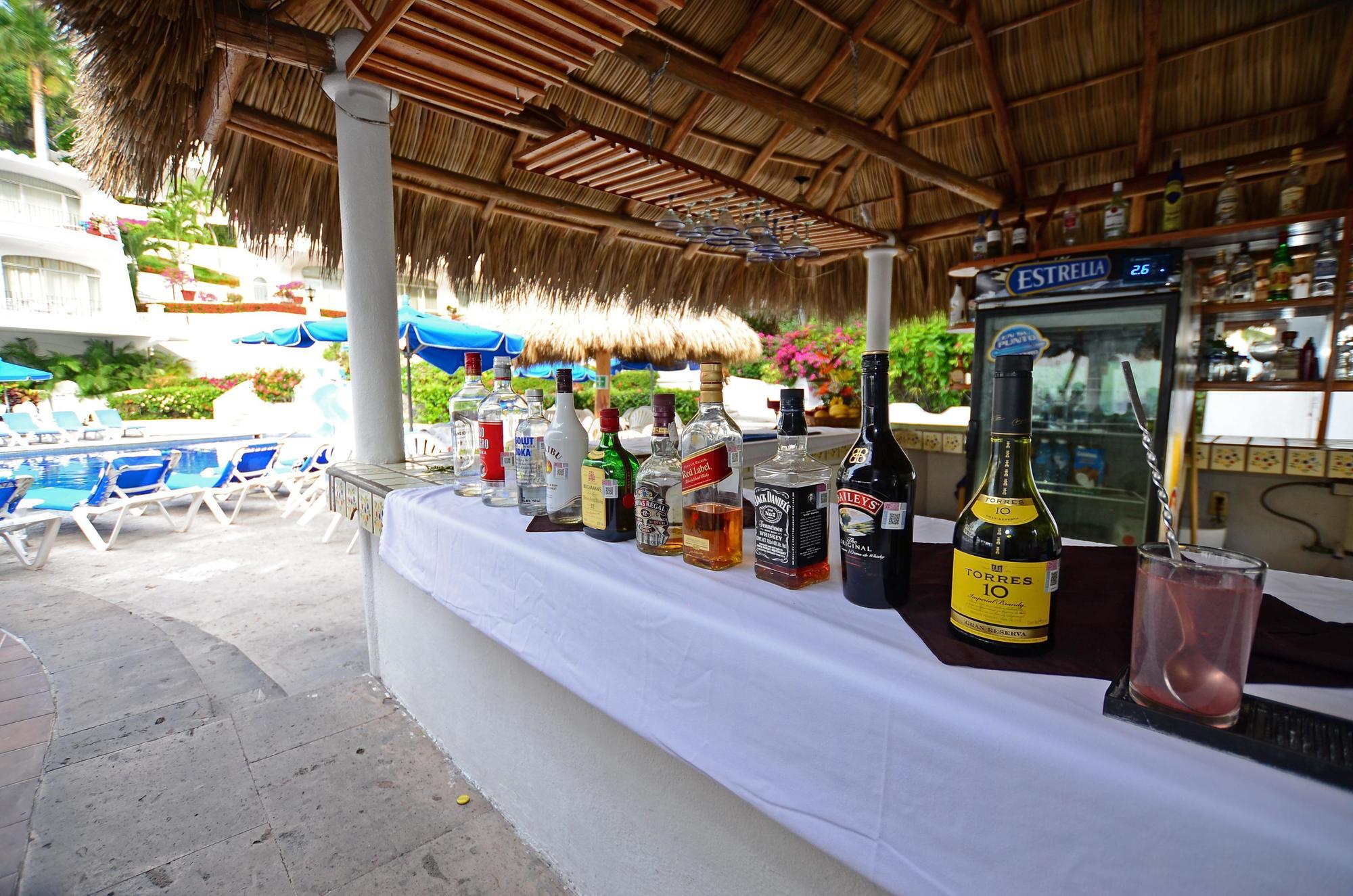 Dolphin Cove Inn Manzanillo Εξωτερικό φωτογραφία