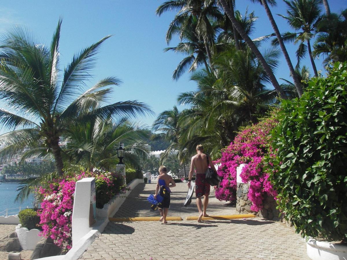 Dolphin Cove Inn Manzanillo Εξωτερικό φωτογραφία